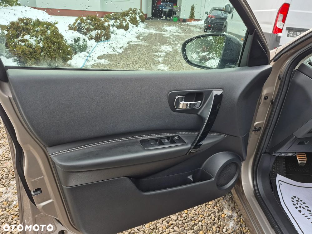 Nissan Qashqai 2.0 Tekna Premium - 17