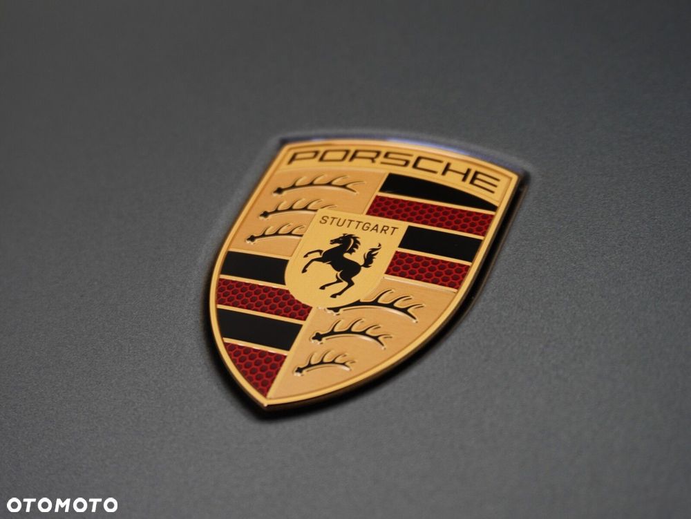Porsche Cayenne GTS - 9