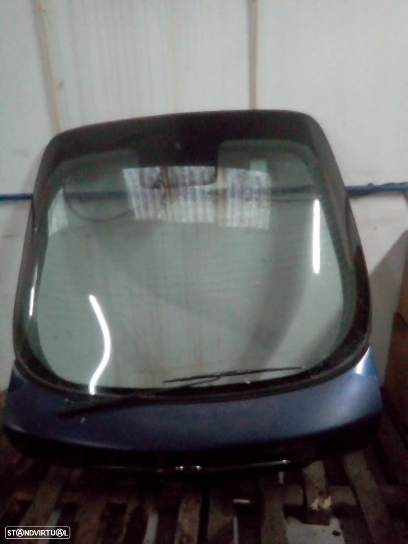 Tampa Da Mala Ford Mondeo Ii (Bap) - 1