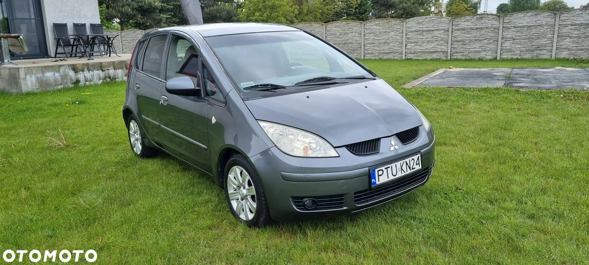 Mitsubishi Colt - 2