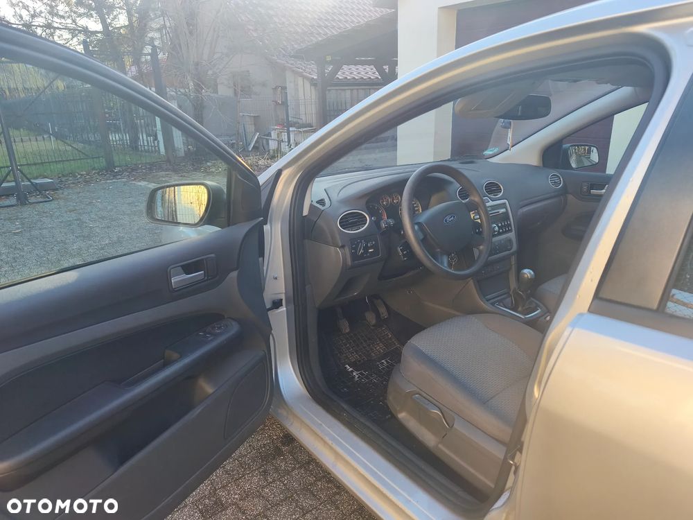 Ford Focus - 4