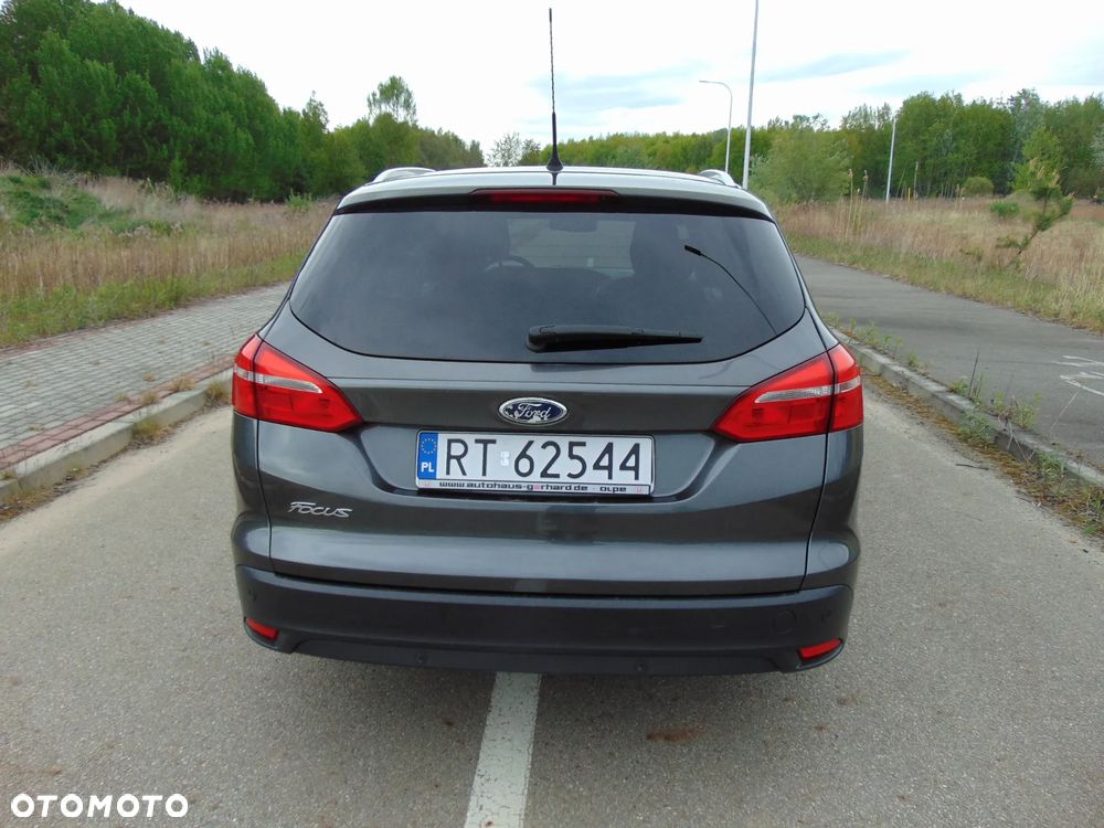 Ford Focus 1.5 TDCi DPF Start-Stopp-System Titanium - 32