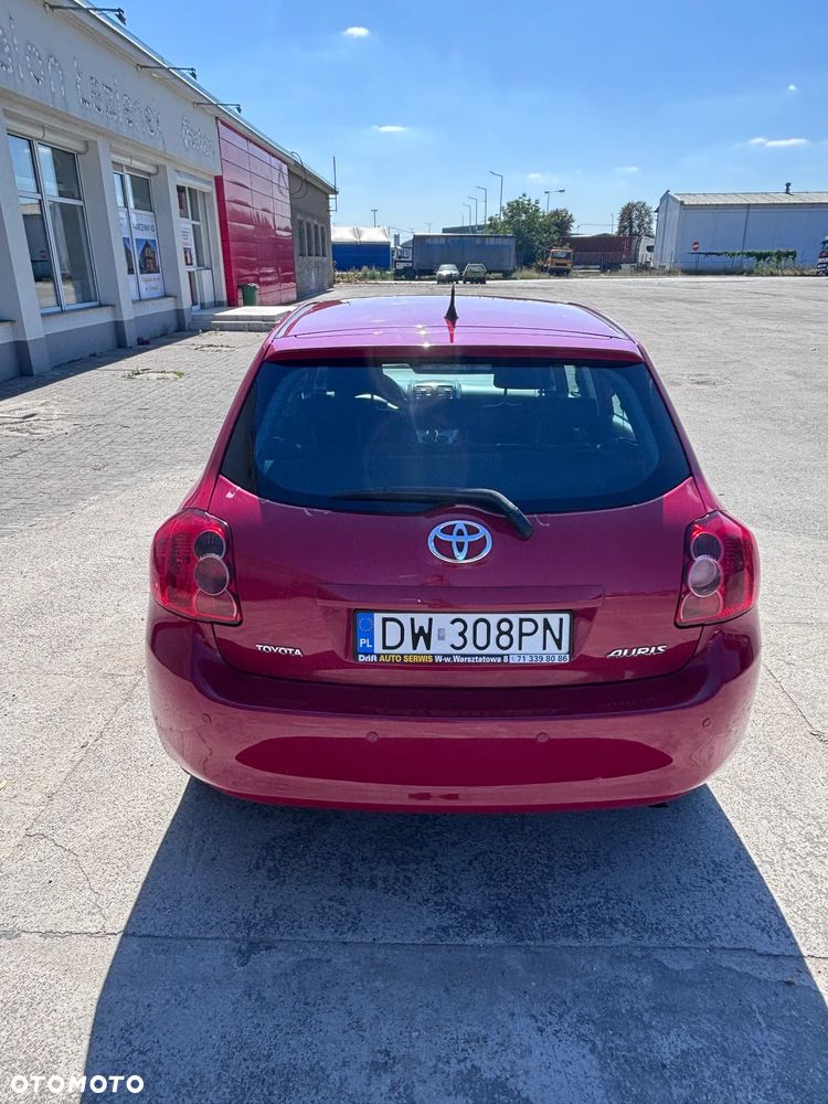 Toyota Auris 1.6 VVT-i Premium - 3