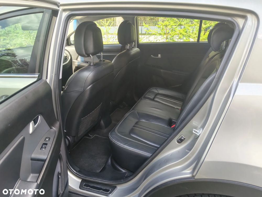 Kia Sportage - 10