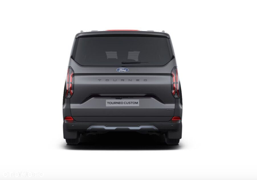 Ford Tourneo Custom - 9