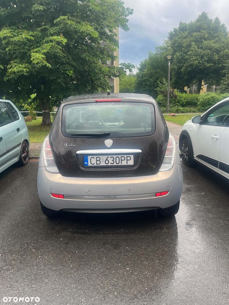 Lancia Ypsilon - 7