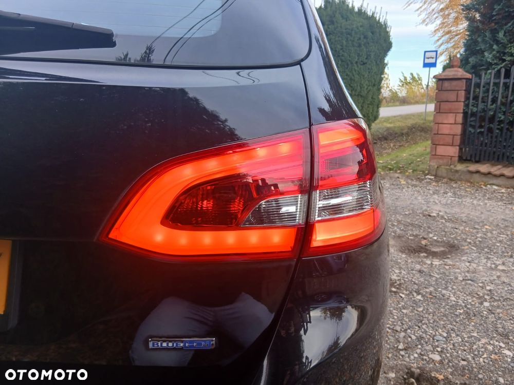 Peugeot 308 - 15
