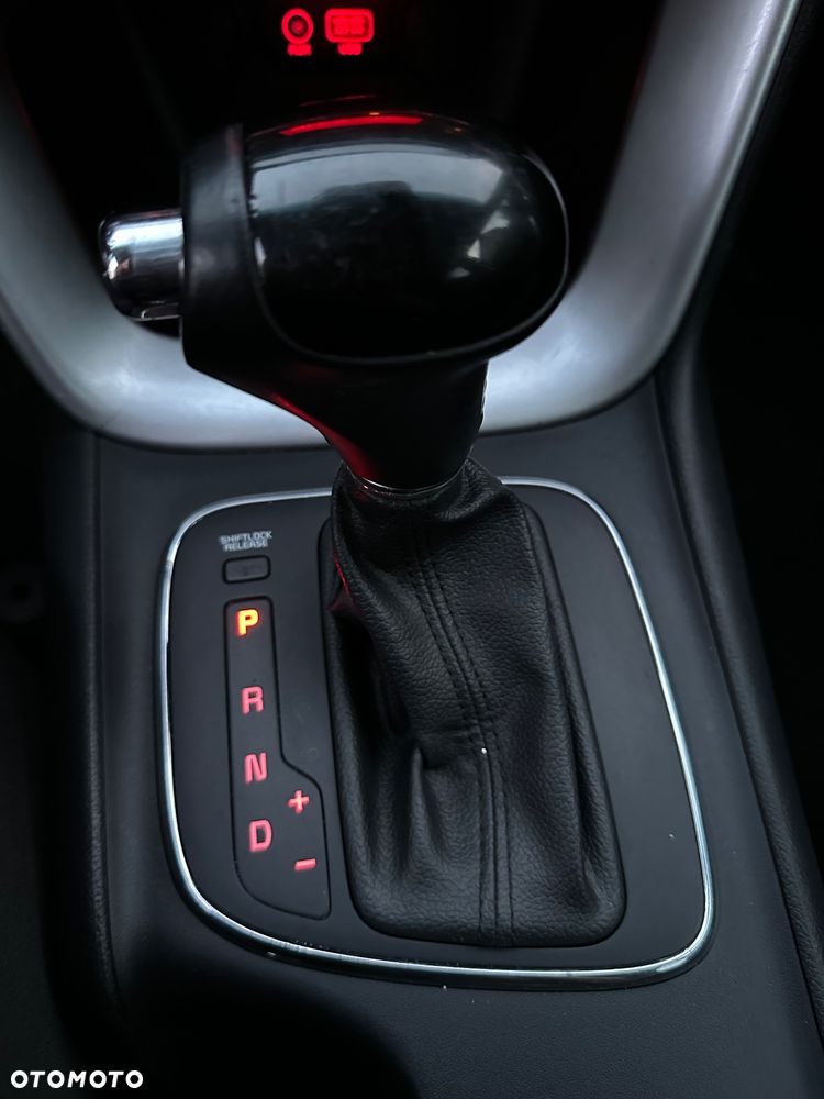 Kia Ceed 1.6 CRDi GT Line DCT - 20