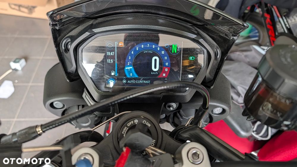 Triumph Street Triple - 3