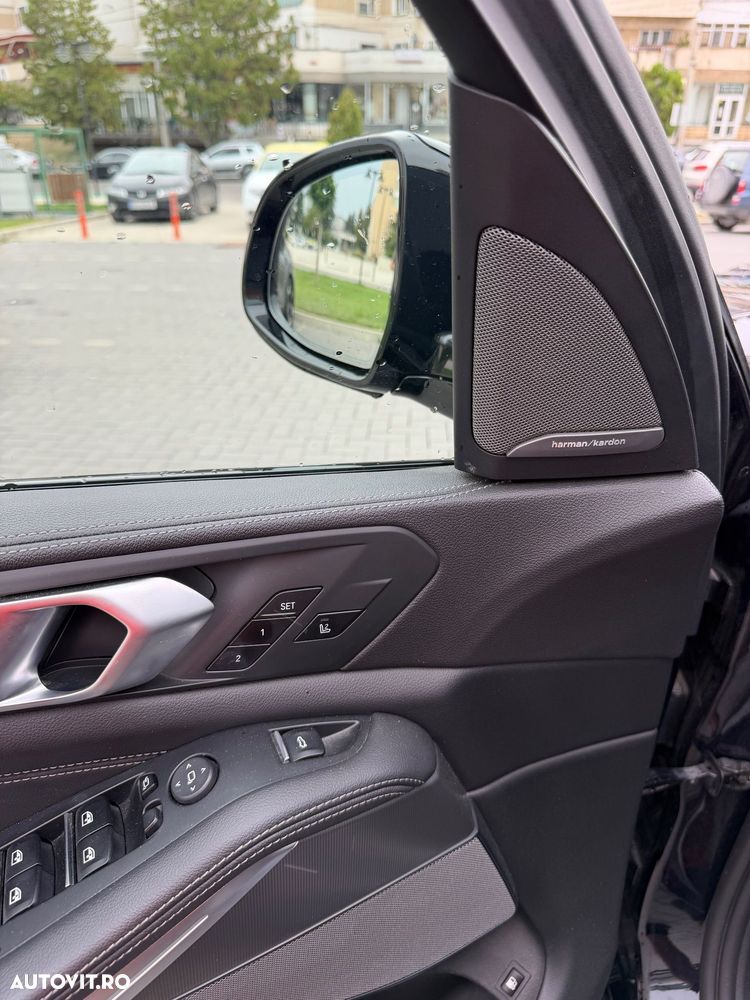 BMW X5 xDrive45e - 22