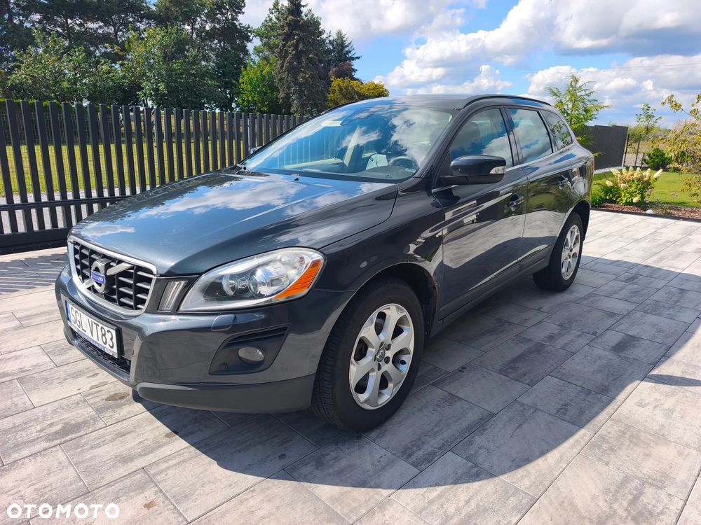 Volvo XC 60 D5 AWD - 2