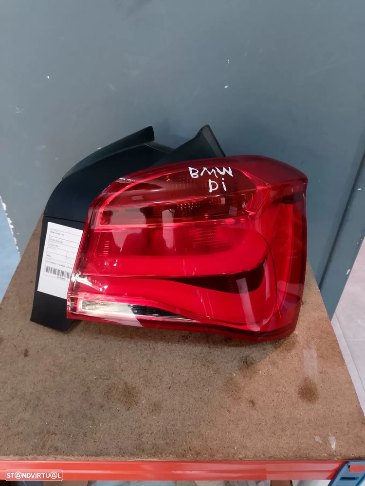 FAROLIM DIREITO PAINEL BMW F21 15- / 63217359018 - 1