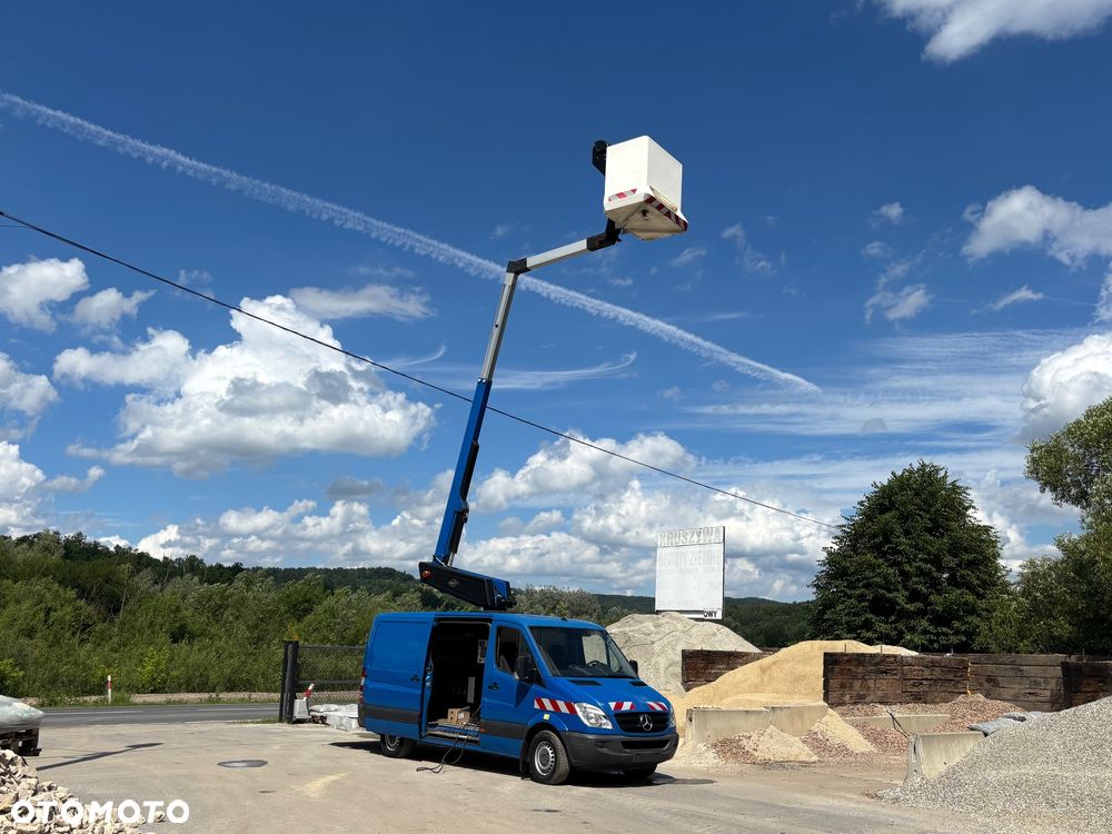 Mercedes-Benz Sprinter - 3