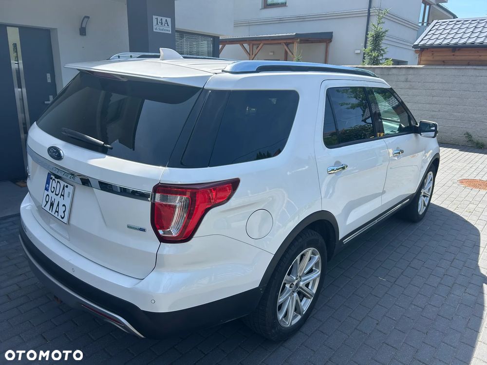 Ford Explorer - 19