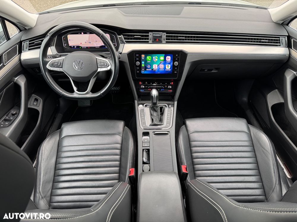 Volkswagen Passat Variant 2.0 TDI SCR DSG Elegance - 8