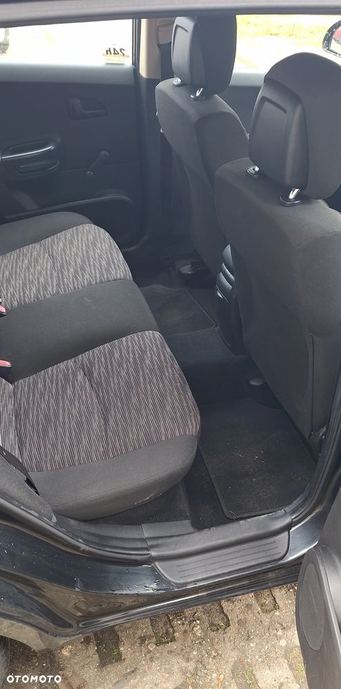 Kia Ceed 1.4 Comfort + - 6