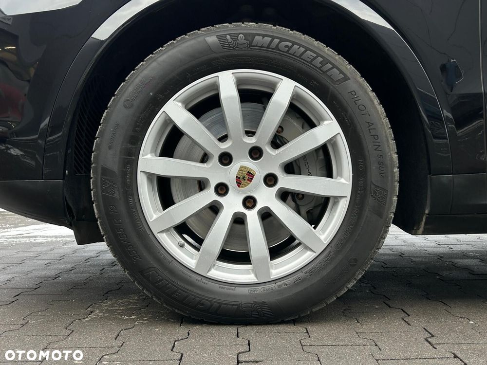 Porsche Cayenne S - 40