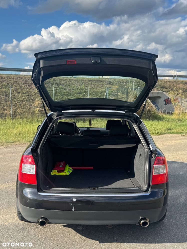 Audi A4 Avant 3.0 quattro - 8
