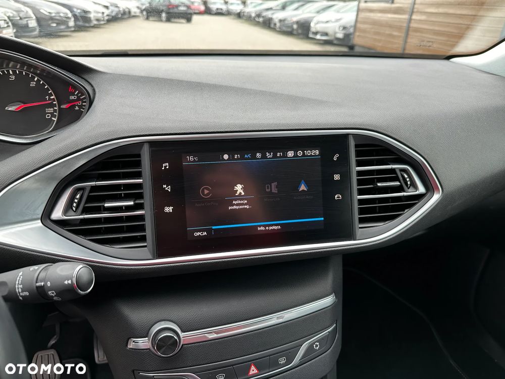 Peugeot 308 - 17