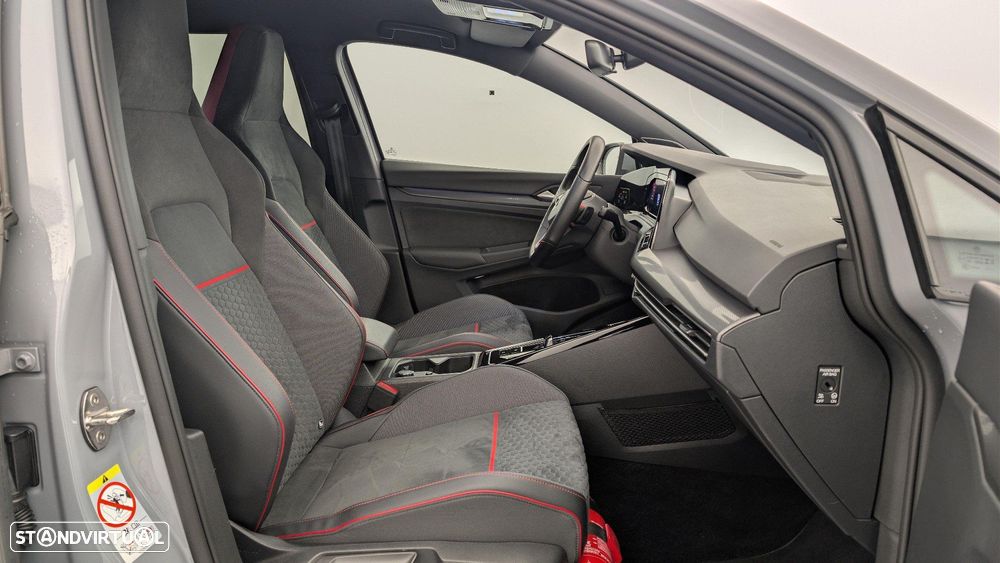 VW Golf 2.0 TSI GTI Clubsport DSG - 13