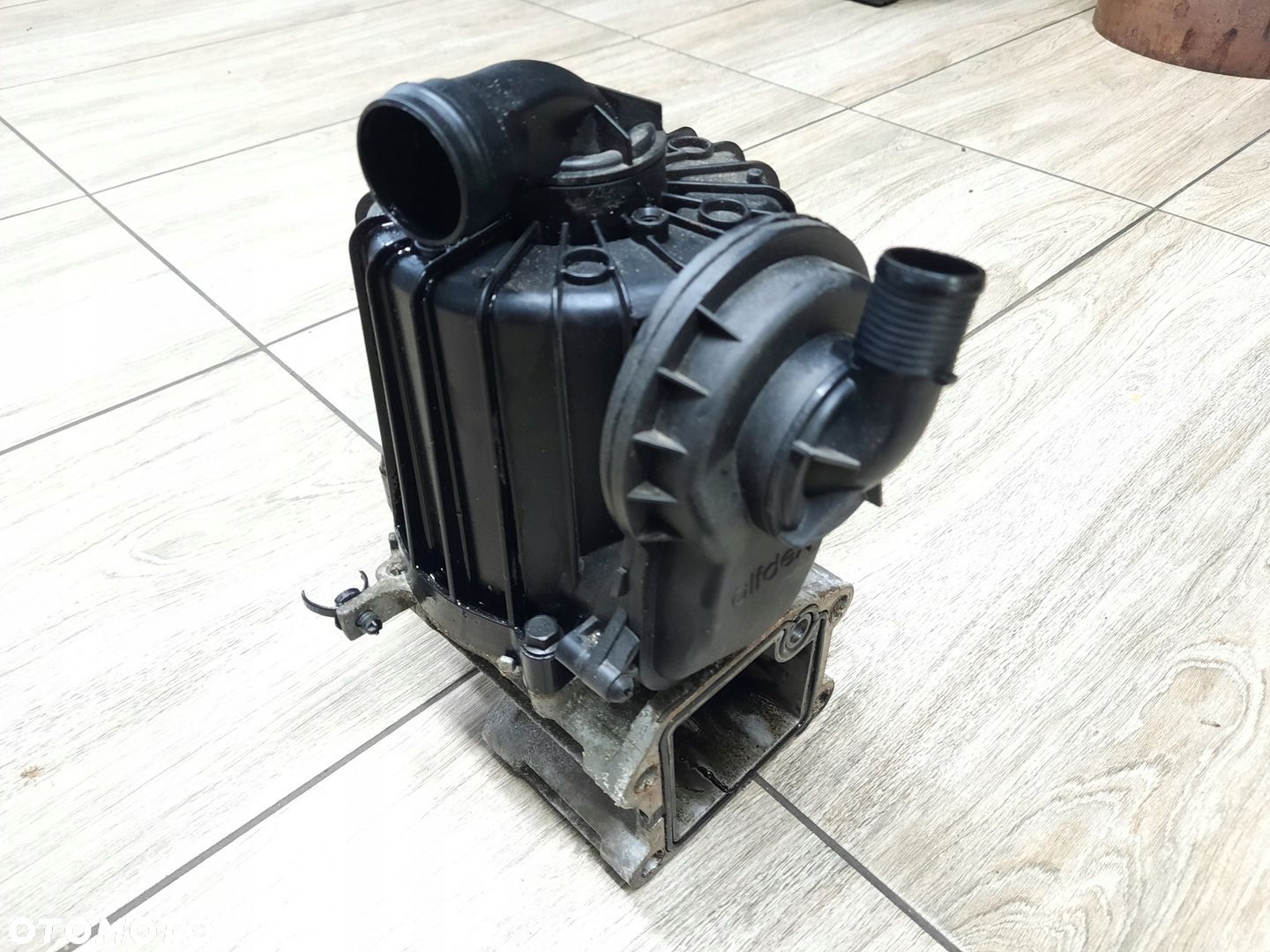 SEPARATOR OLEJU WIRÓWKA ODMA RENAULT GAMA T RANGE - 1