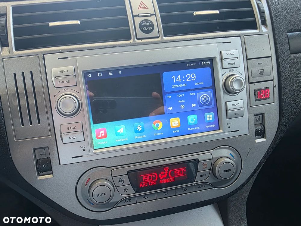 Ford Kuga - 15