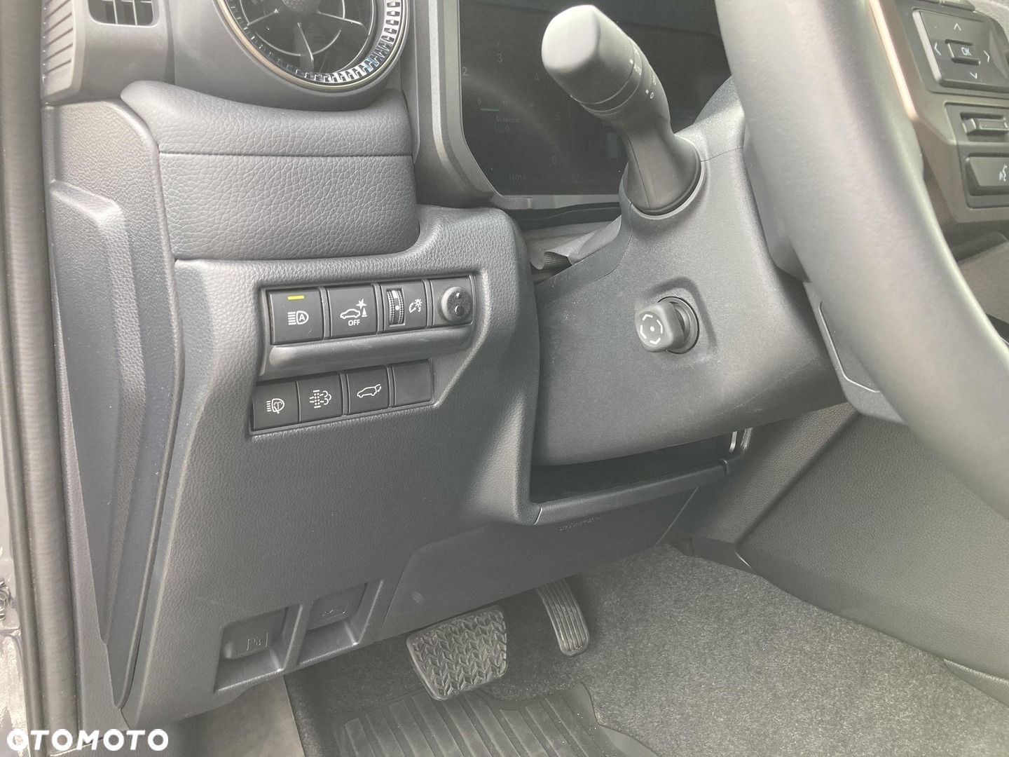 Toyota Land Cruiser LC 2.8 D-4D Executive - 21