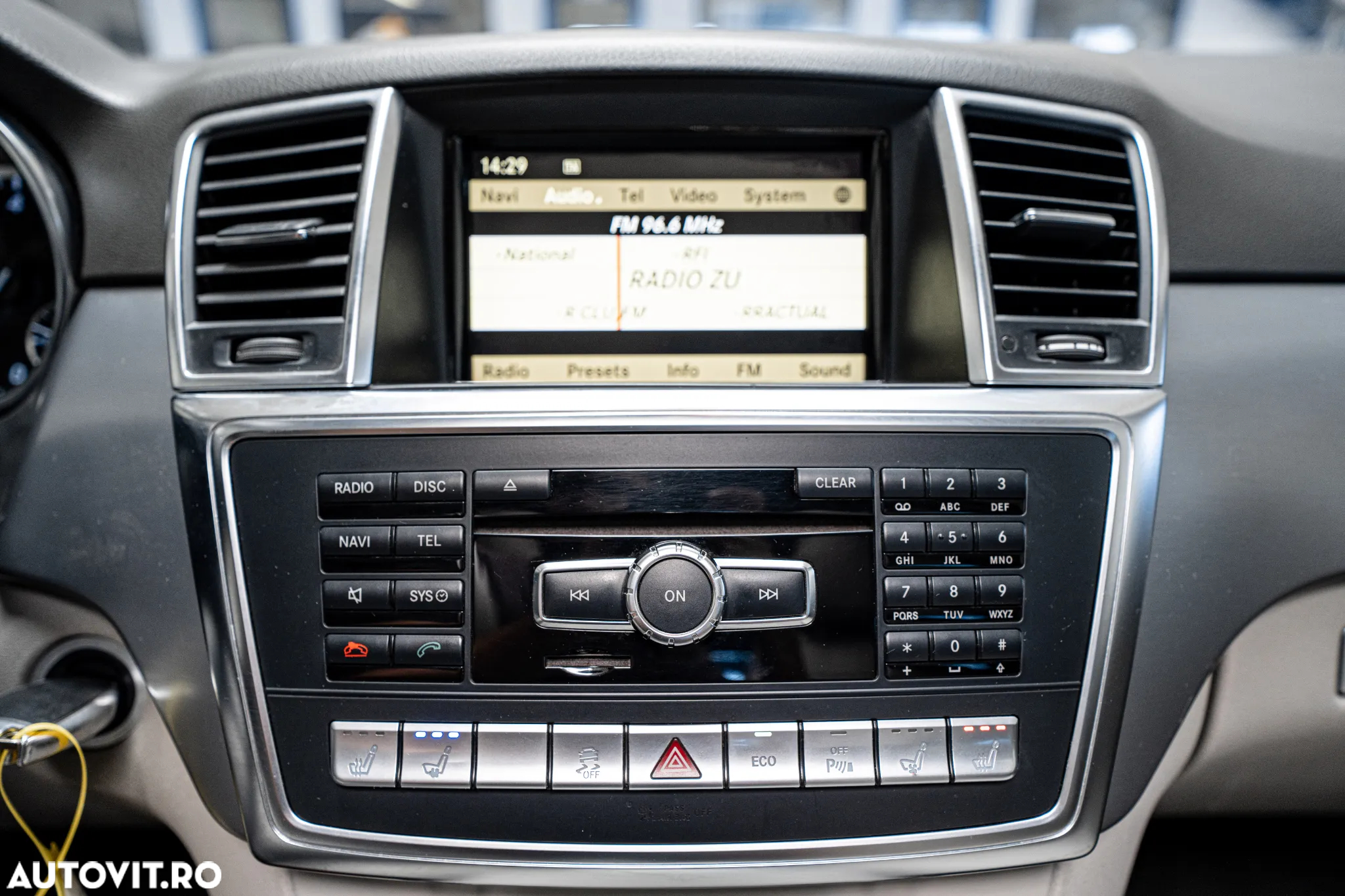 Mercedes-Benz ML 350 BlueTec 4MATIC Aut - 9