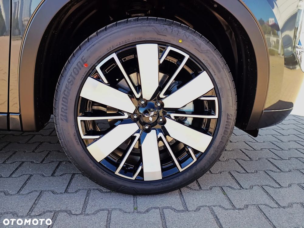 Mitsubishi Outlander PHEV Instyle Plus - 17