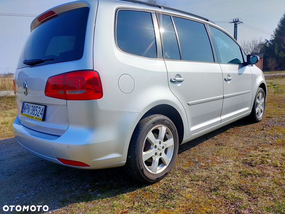 Volkswagen Touran 1.4 TSI STYLE - 6