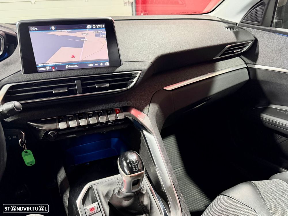 Peugeot 3008 - 34
