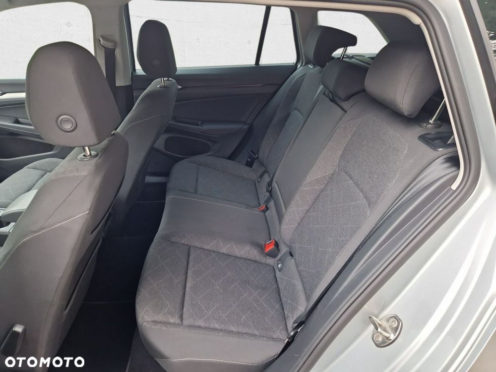 Volkswagen Golf - 20