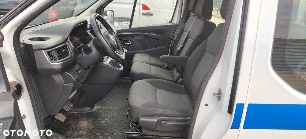 Renault Trafic 2.0 dCi - 6