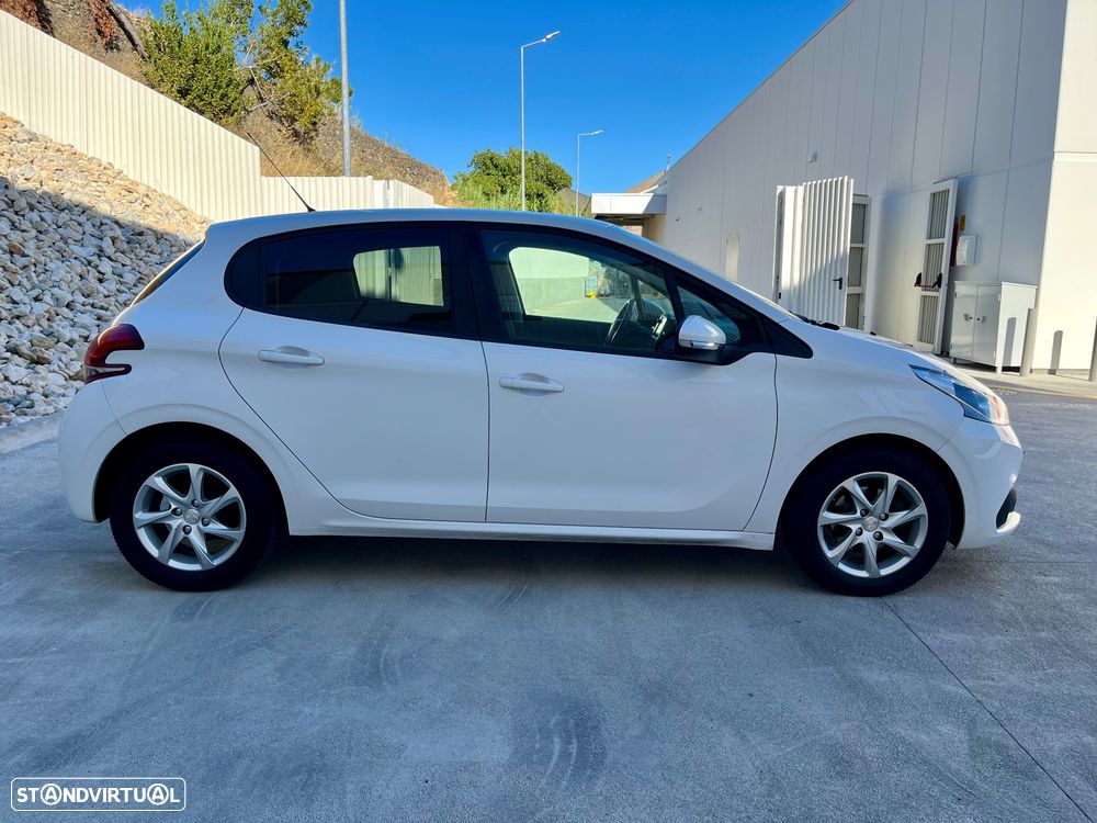 Peugeot 208 1.2 VTi Active - 3