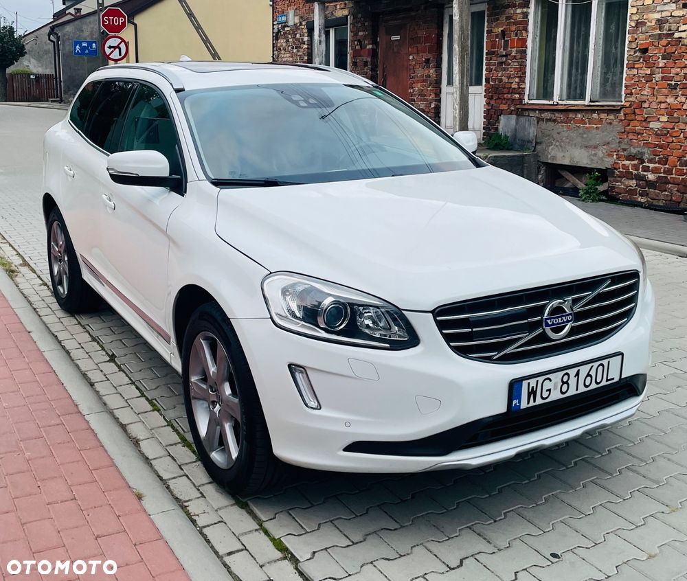 Volvo XC 60 D5 AWD Summum - 2