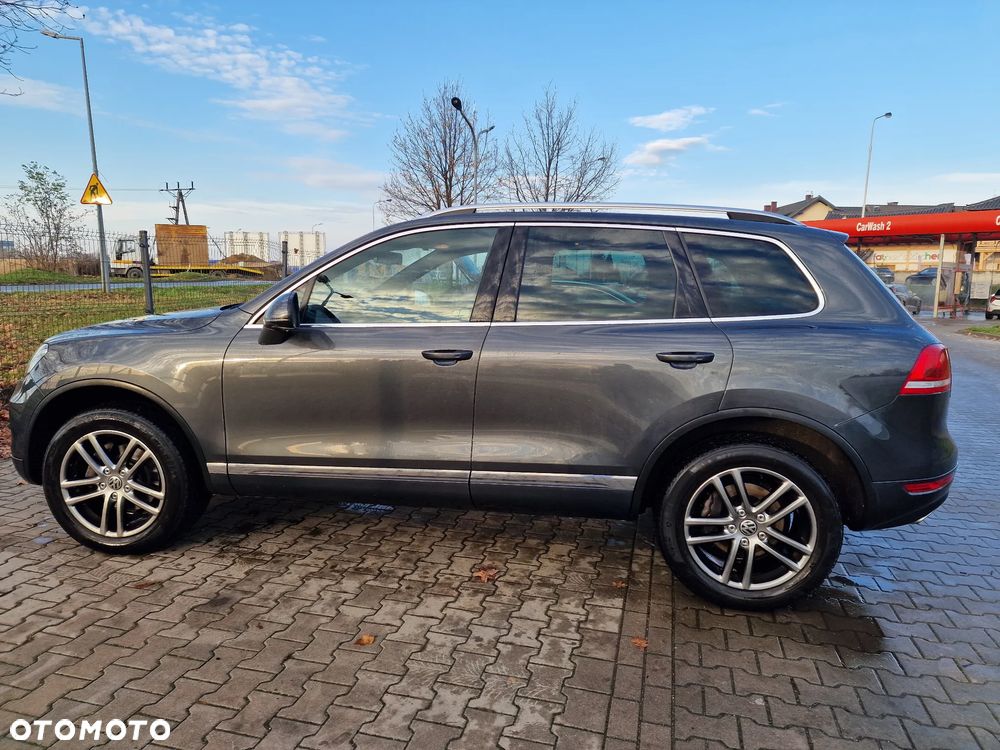 Volkswagen Touareg 3.0 V6 TDI BMT - 3