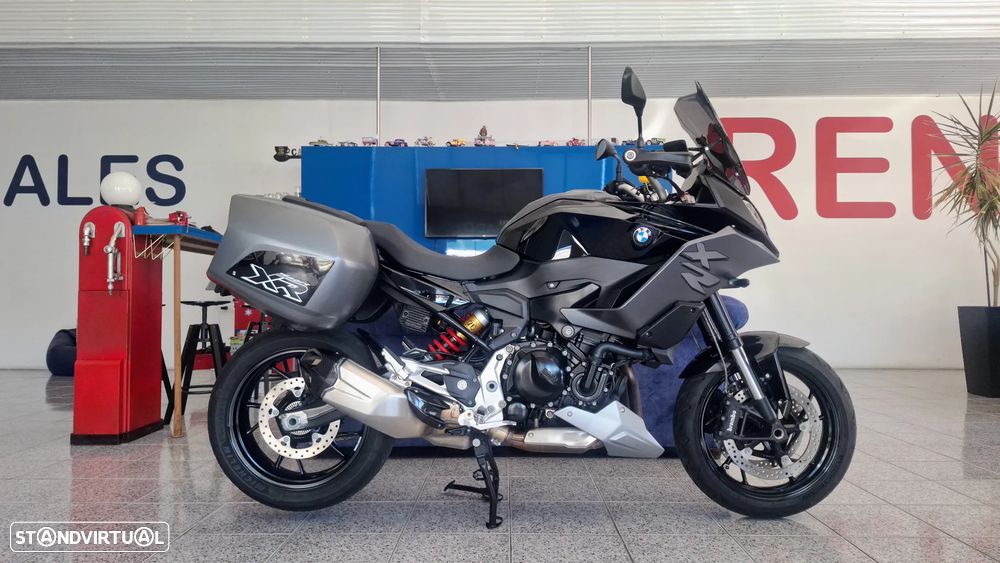 BMW F 900 XR Triple Black - 2