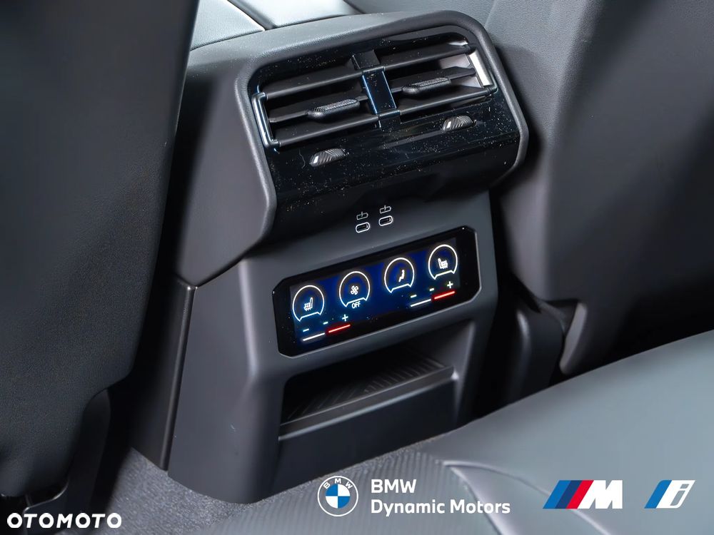 BMW Seria 5 520d xDrive - 26