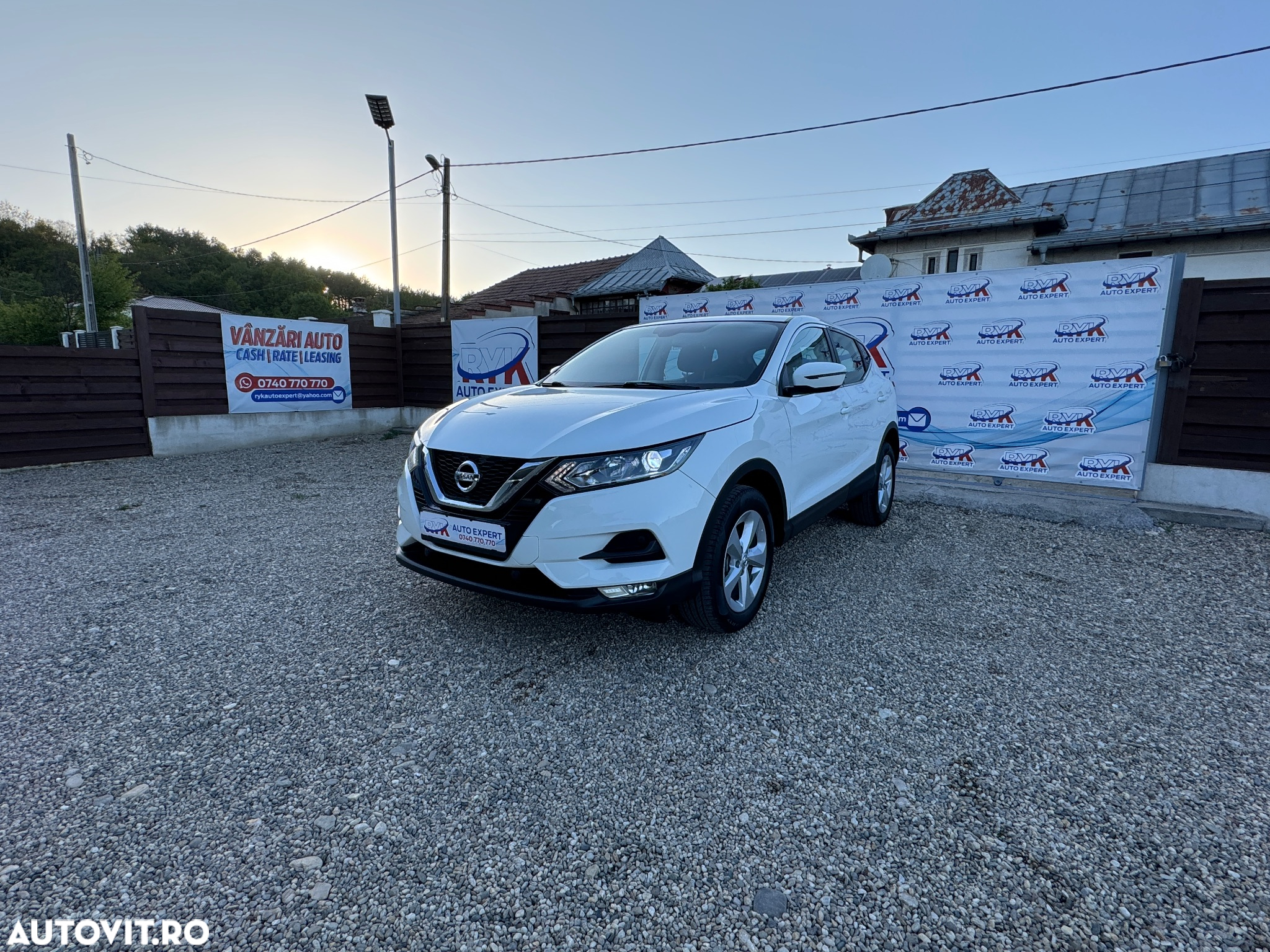 Nissan Qashqai 1.5 DCI N-CONNECTA - 2