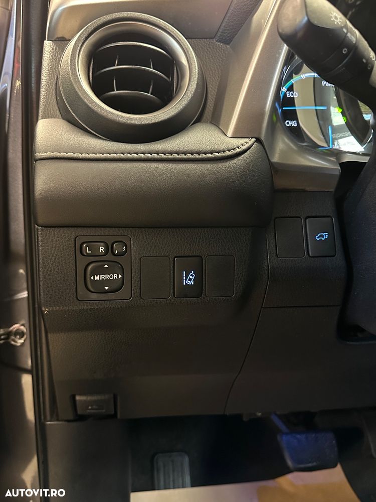 Toyota RAV4 - 34