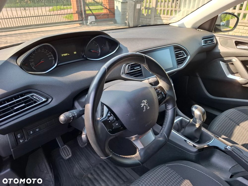 Peugeot 308 PureTech 110 Stop & Start Style - 14