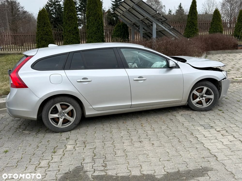 Volvo V60 - 2
