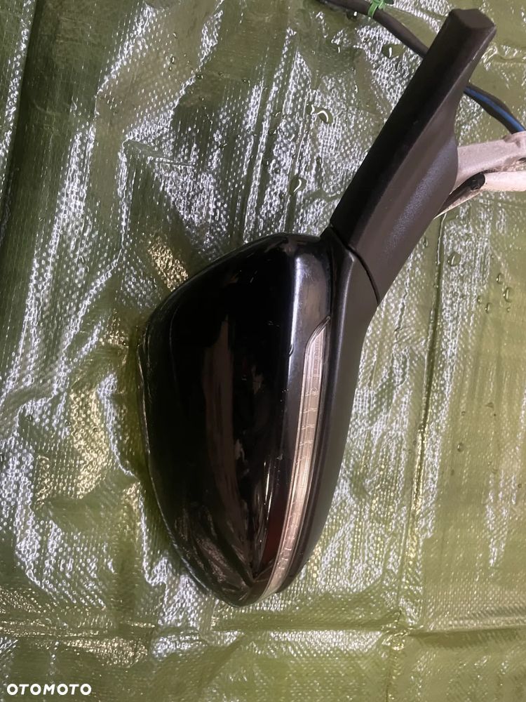 Vw Golf VII lusterko prawa 11 pin europa LC9X