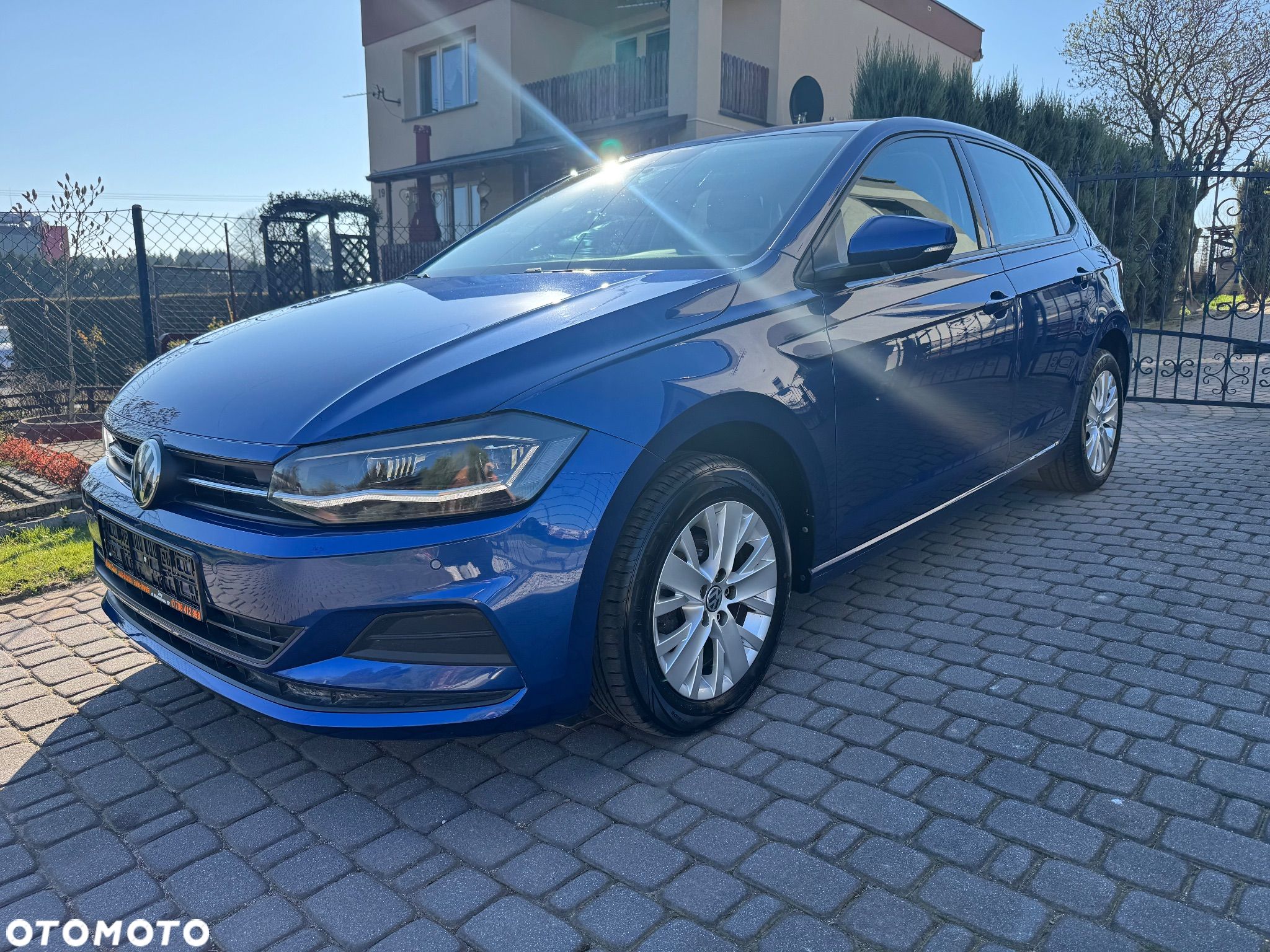 Volkswagen Polo 1.0 Comfortline - 1