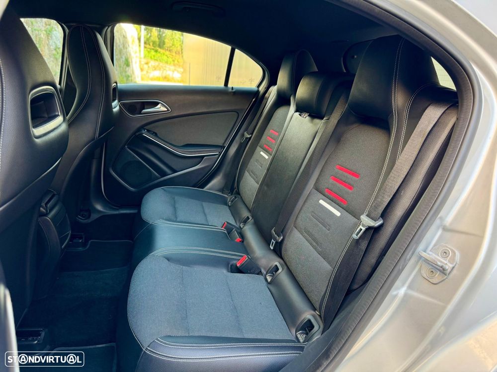 Mercedes-Benz A 180 d Urban - 10