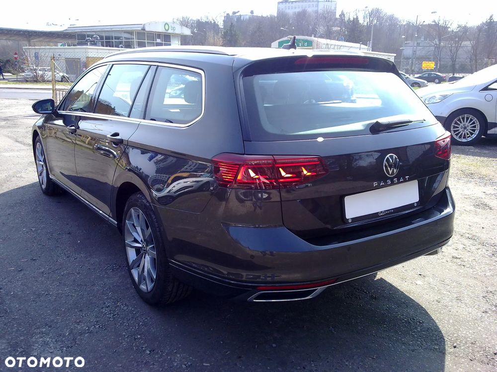Volkswagen Passat 2.0 TDI SCR Highline DSG - 4
