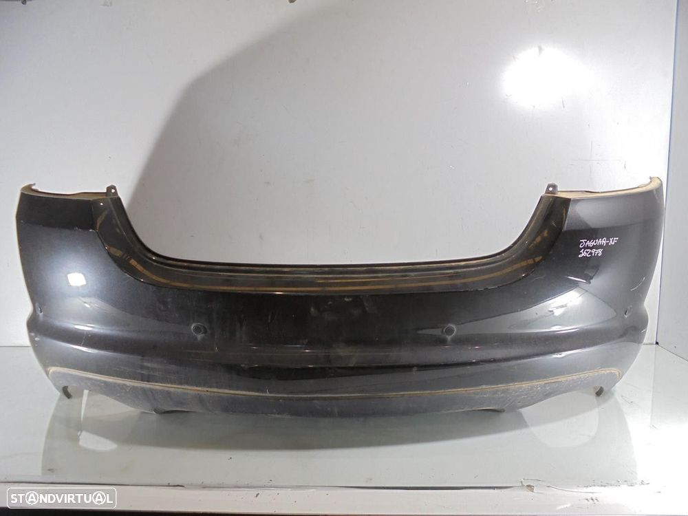 PARA-CHOQUES TRASEIRO JAGUAR XF 2011 -8X2317D781AC - 4