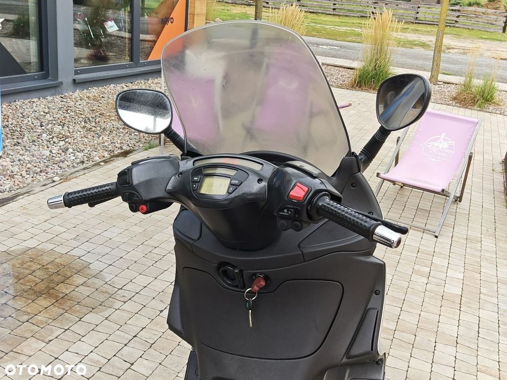 Piaggio X9 - 8