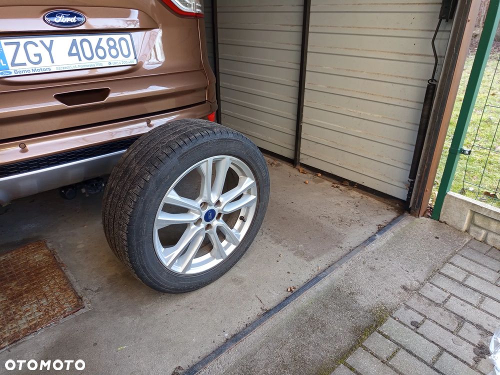 Ford Kuga 2.0 TDCi 4WD Titanium - 33