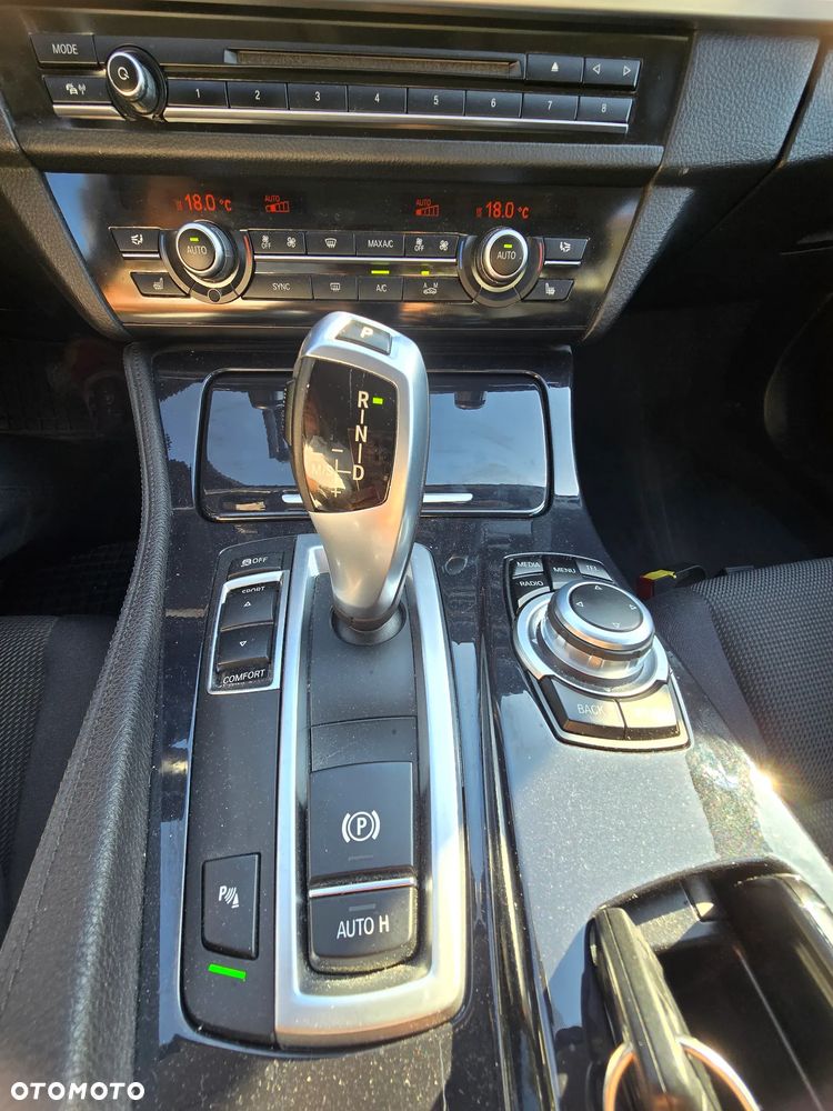 BMW Seria 5 520d - 6